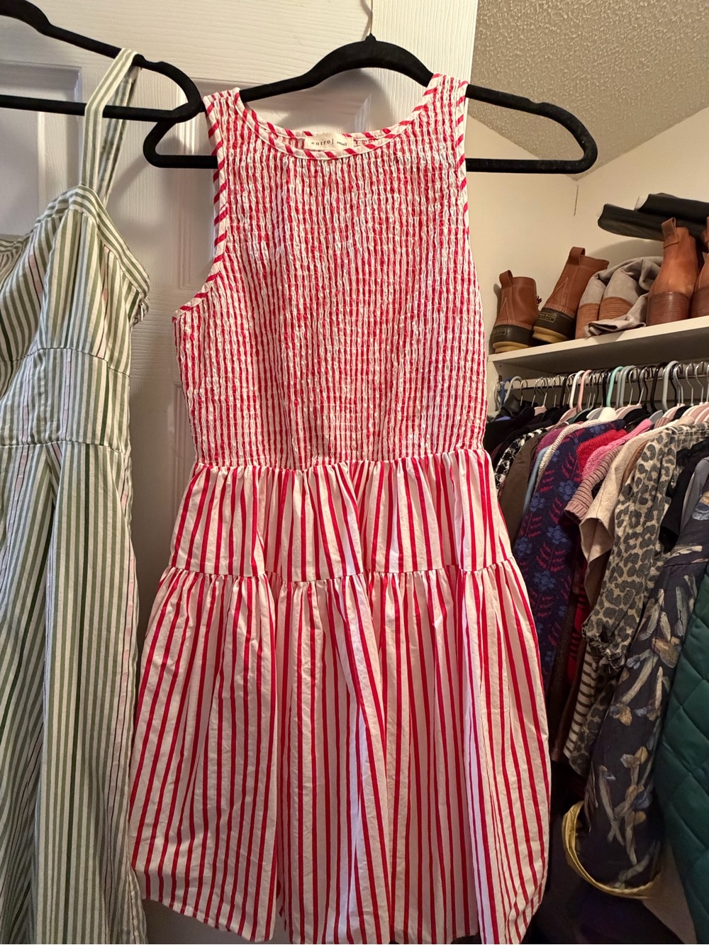 entro Red and White Smocked Top